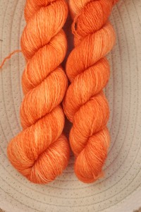 Włóczka ręcznie barwiona merino 100% 100g ( M5)   
