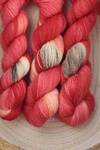 Włóczka ręcznie barwiona merino 100% 100g ( M37)     