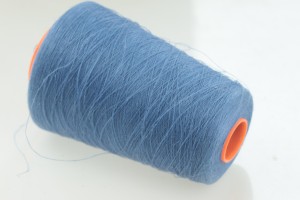 Przędza włóczka     Len  100% 0,4kg (CE57)                  