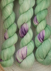 Włóczka ręcznie barwiona merino 100% 100g ( M15)     